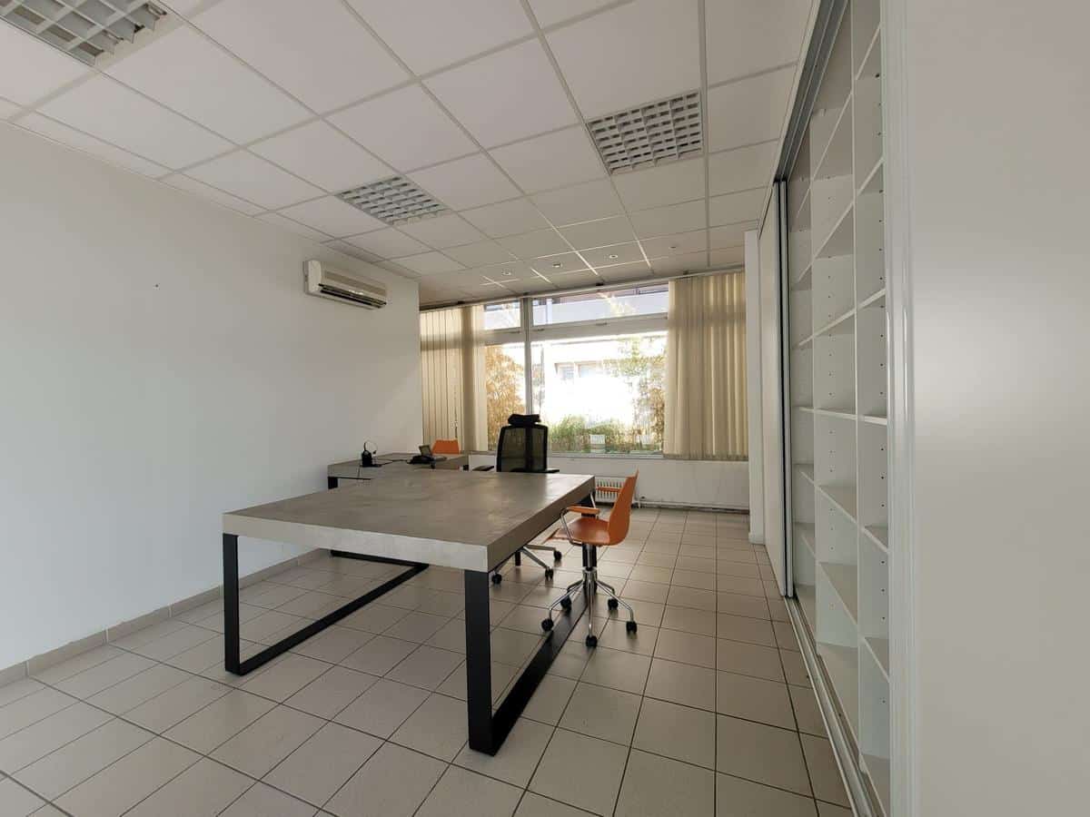 PROFESSIONAL PREMISES FOR OFFICE USE MEDITERRANEE TOWER JUL