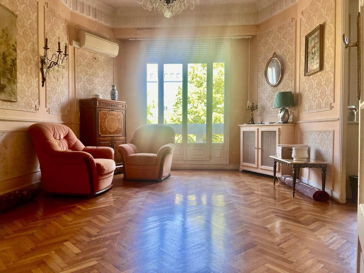 T4 WITH TERRACE AND ROOM IN BONNE AVENUE DU PRADO ME
