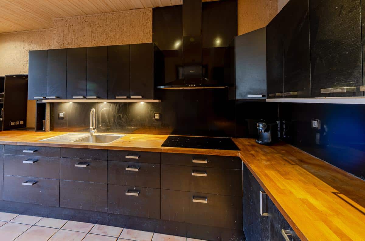 EXCLUSIVE TO MARSEILLE 8TH BEAUTIFUL APARTMENT TYPE 4