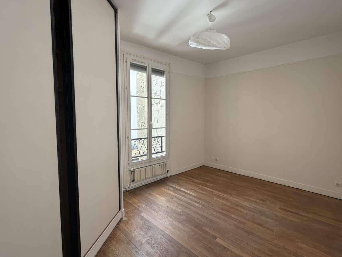 3ÈME TEMPLE / RUE DE TURBIGO : APPARTEMENT DEUX PIÈCES À VEN