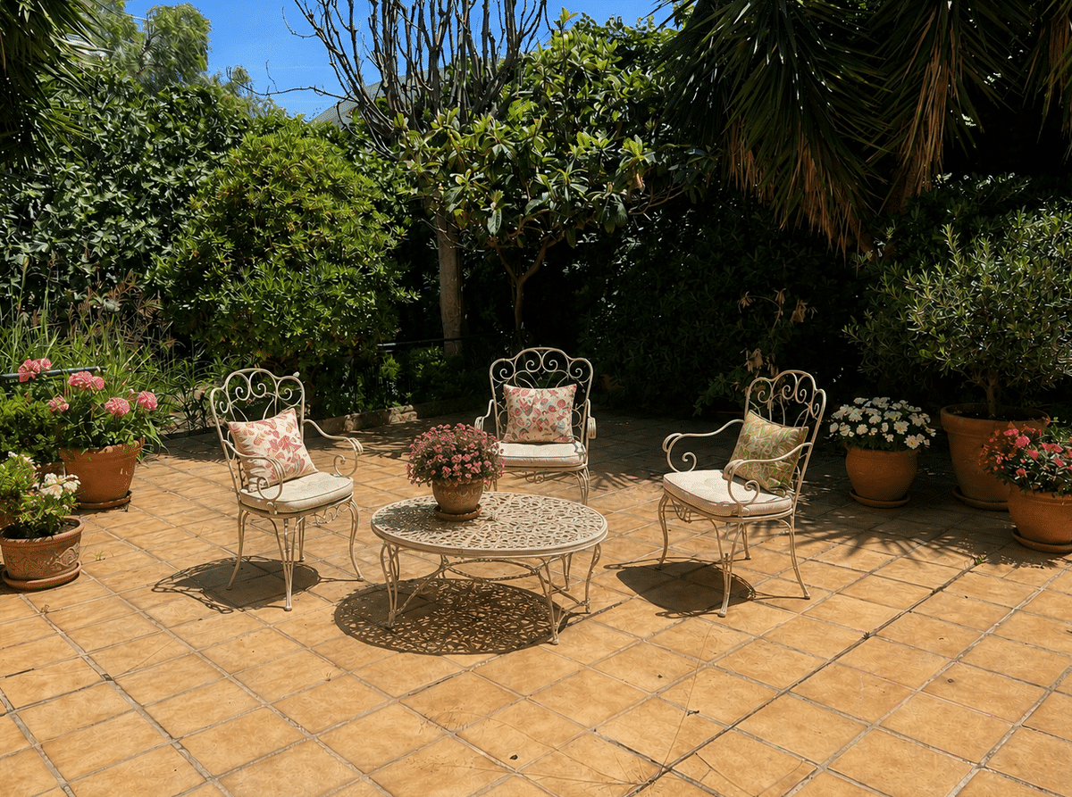 EXCLUSIVE MARSEILLE 13008 LA PLAGE NEIGHBORHOOD VIEW AND NEARBY