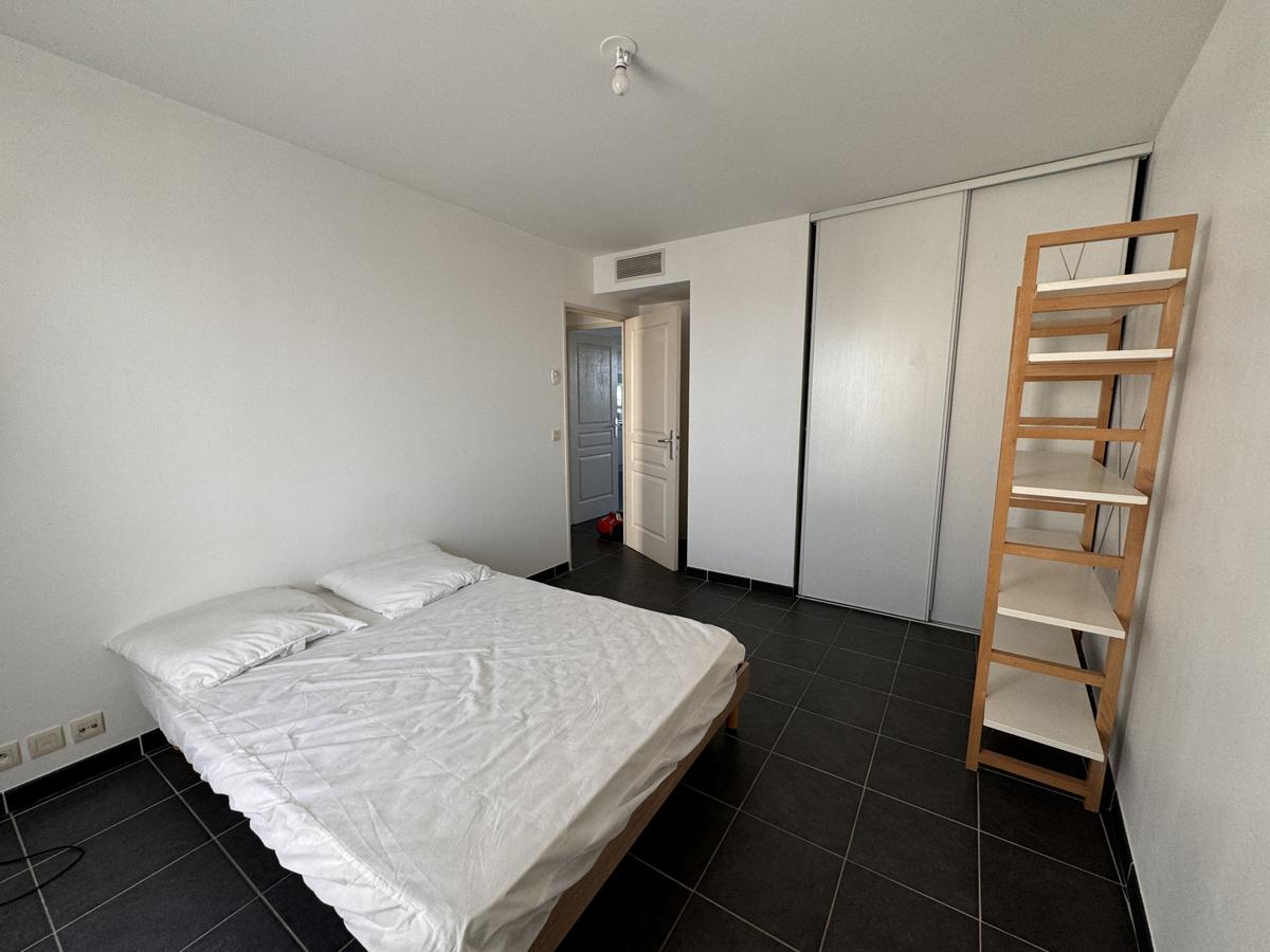 TYPE 4 – NEAR MENPENTI – AV.DE TOULON