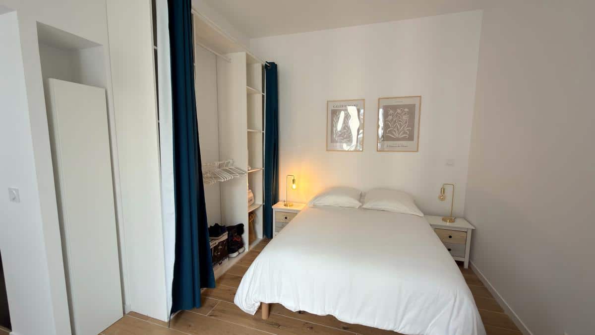 STUDIO MEUBLE – PROX VIEUX PORT – RUE SAINTE / RUE PARADIS