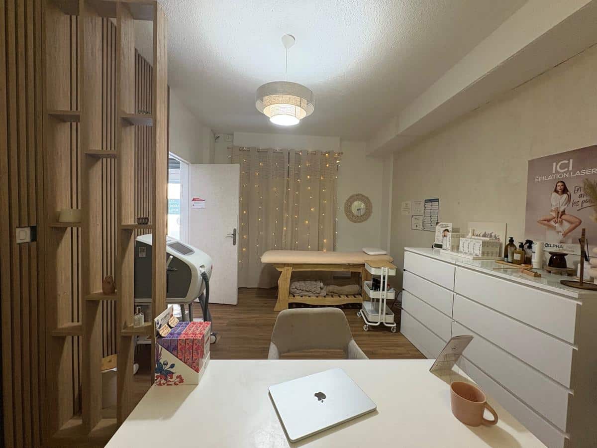 A louer local PROFESSIONNEL/COMMERCIAL 41m2 centre ville d’A