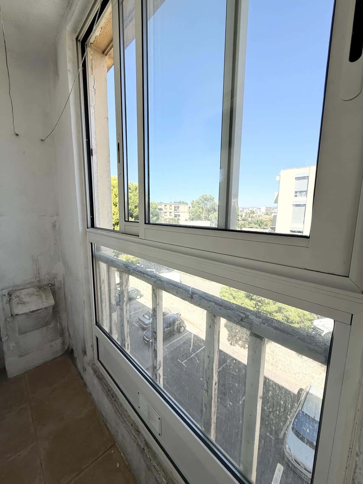 Type 3 of 55 m2 + loggia Marseille 9th.