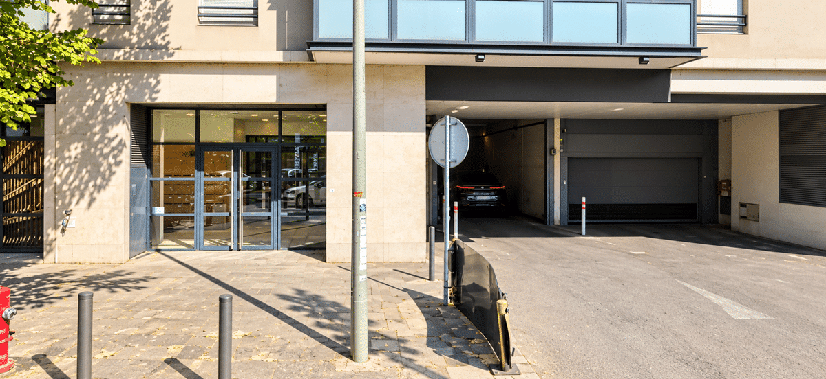 Garage fermé de 14 m2 Marseille 8ème