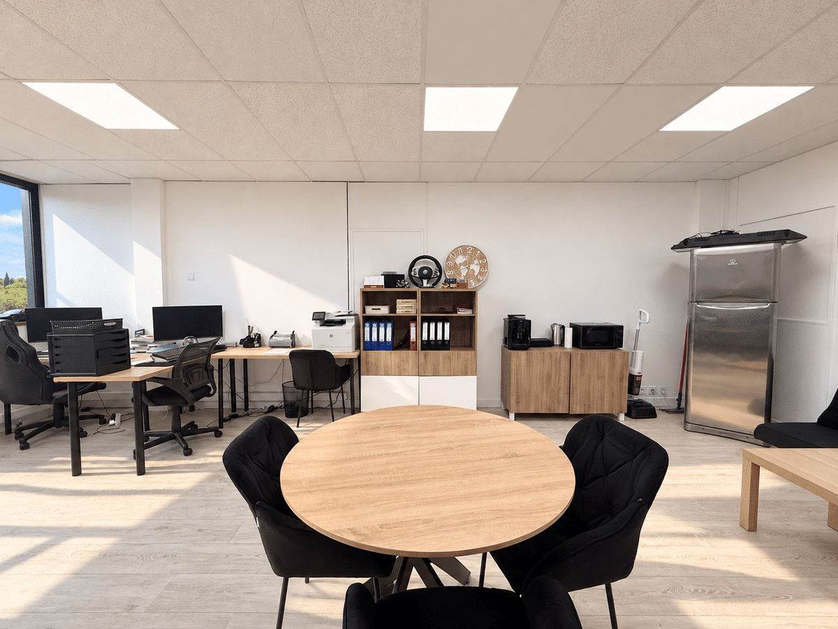 Bureau de 38 m2 Les Pennes Mirabeau/Vitrolles