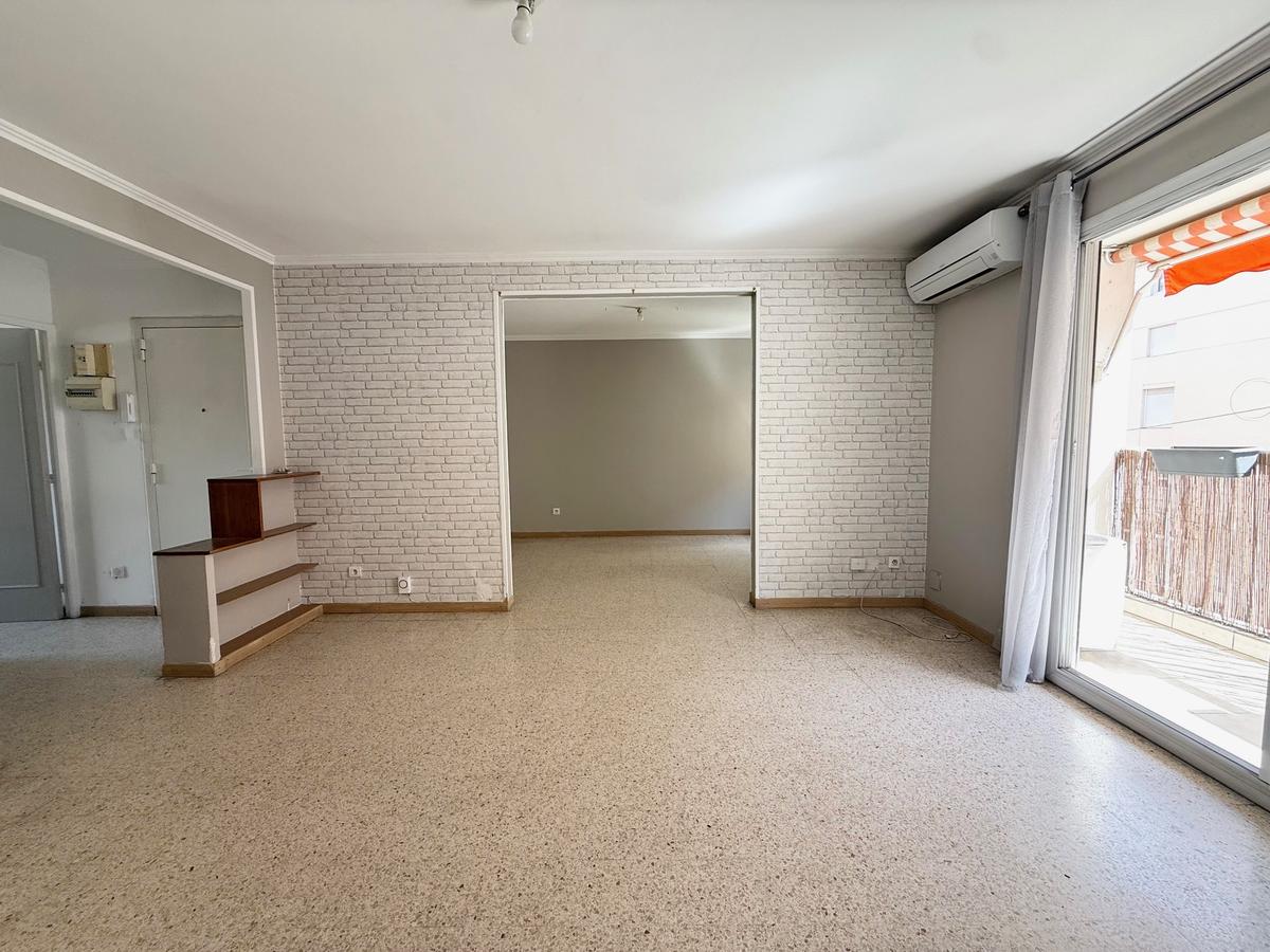 Type 3/4 de 80 m2 Marseille 10éme