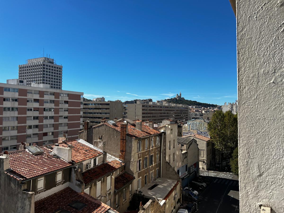 T2 duplex 41.75 m2 with balcony – Sulfur City, Marseille 5th (