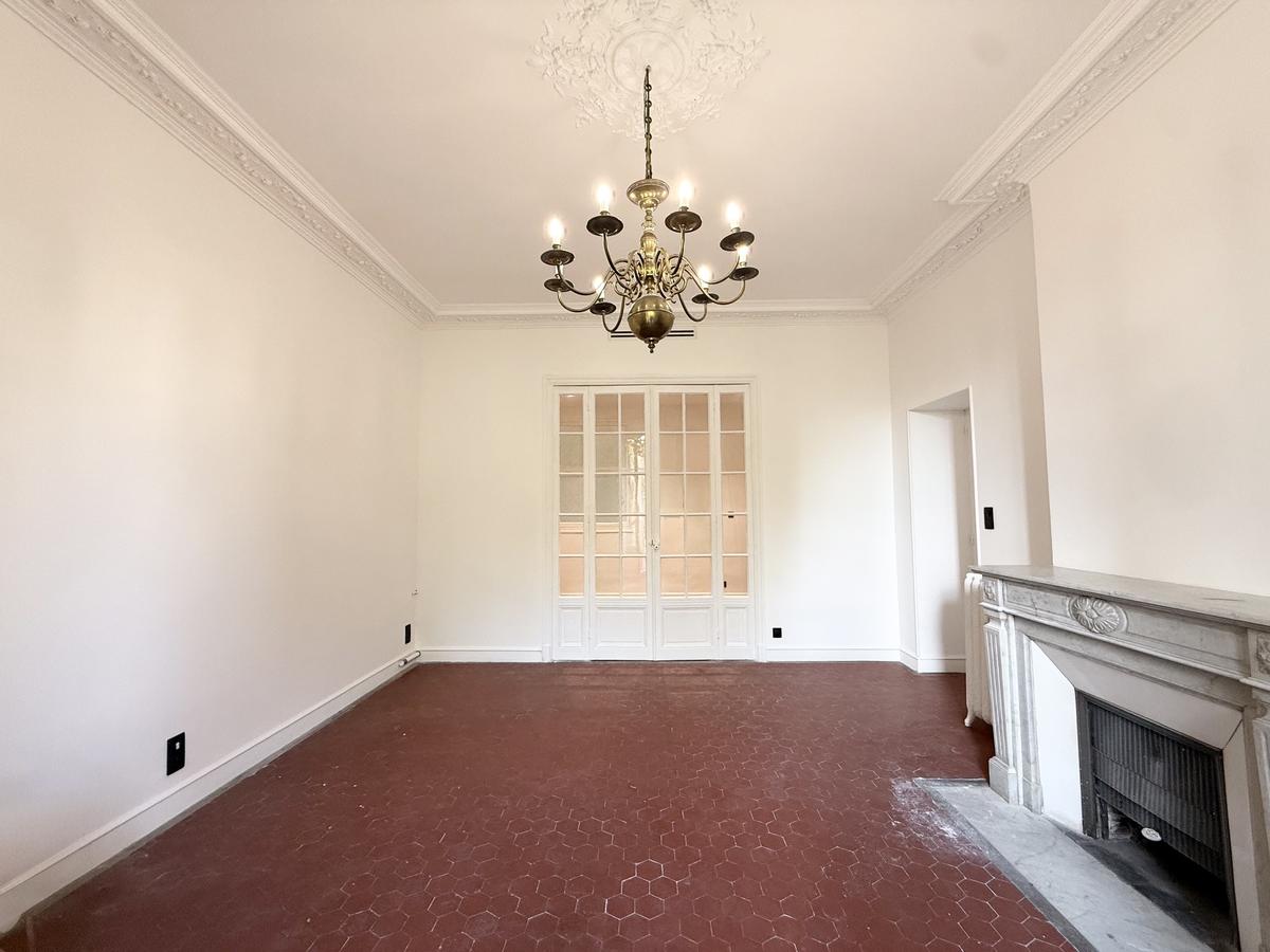 Local professionnel / bureau de 13,60 m2 Marseille 8ème
