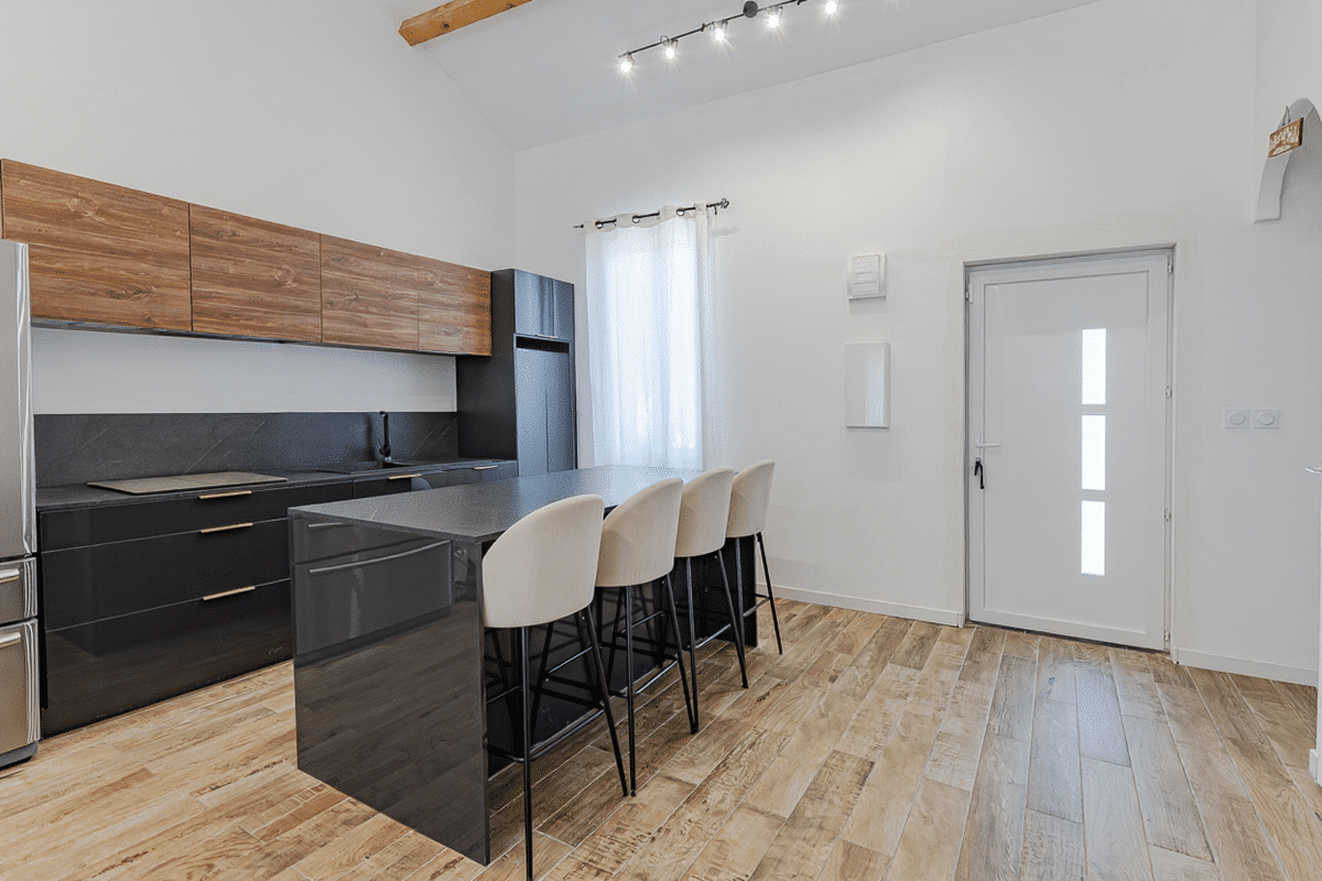 RENOVATED HOUSE TYPE 4 — SAINT-JÉRÔME — SOUTH GARDEN