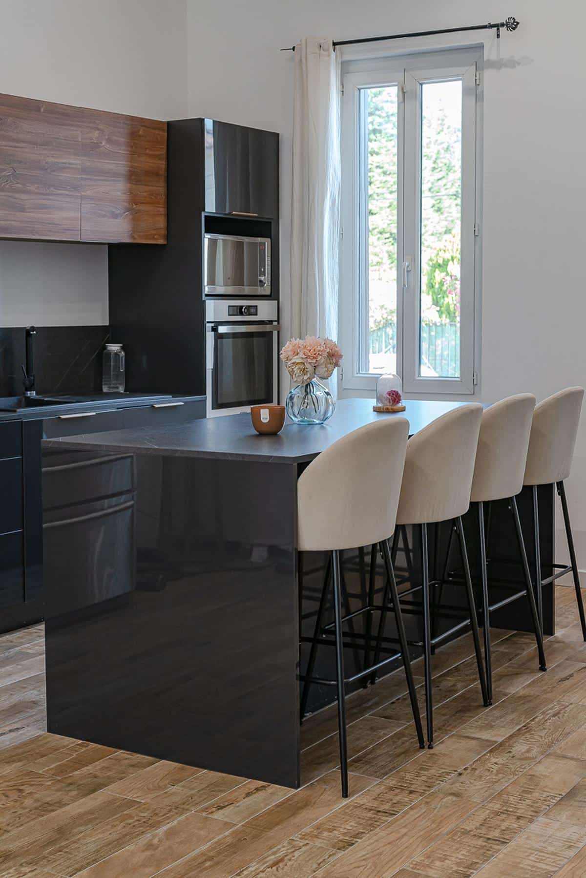 RENOVATED HOUSE TYPE 4 — SAINT-JÉRÔME — SOUTH GARDEN