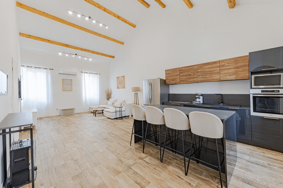 RENOVATED HOUSE TYPE 4 — SAINT-JÉRÔME — SOUTH GARDEN