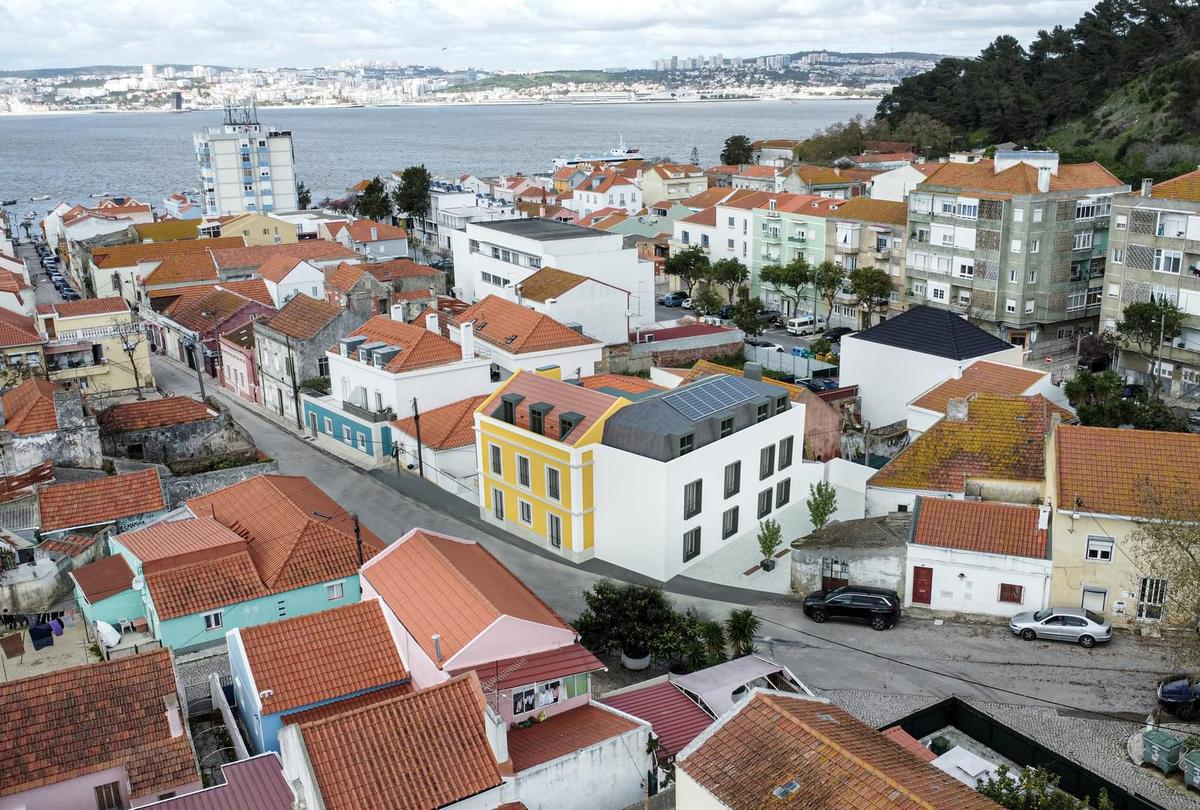 Apartment Almada